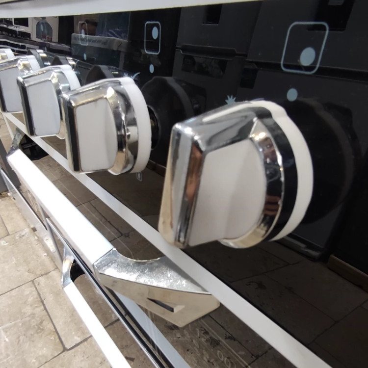 اجاق گاز طرح فر دو درب نما دیجیتالی